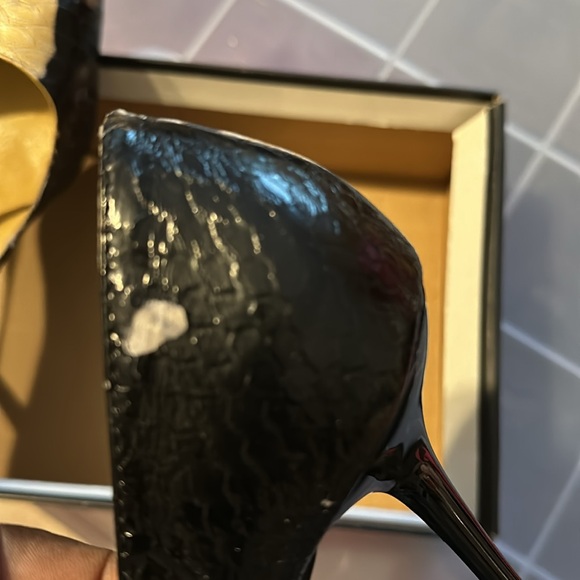 Michael Antonio. Gently worn, but now has defects. Sz. 9. Blk/champagne/lavender - Picture 6 of 9